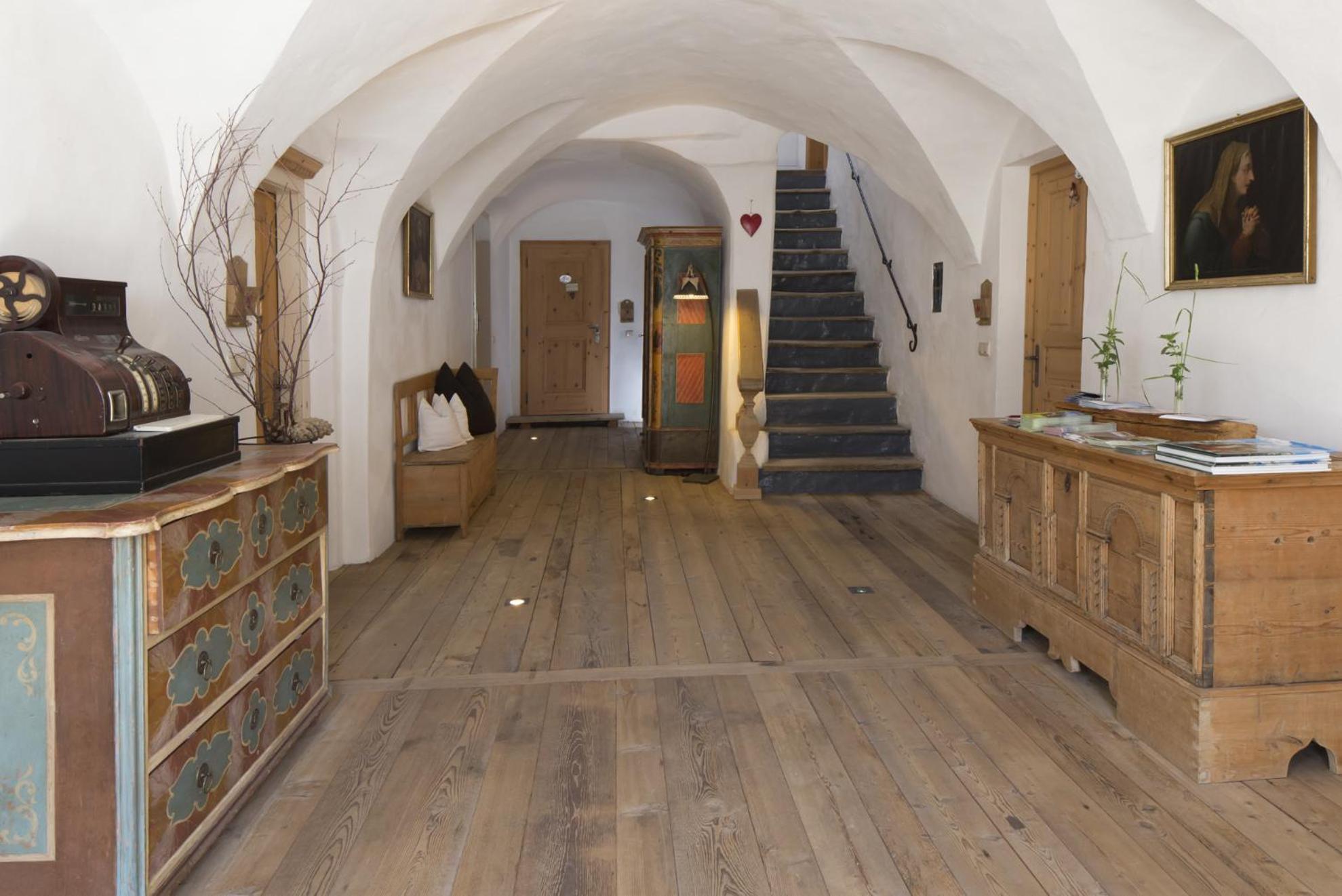 Appartement Pichler Dobbiaco Ruang foto