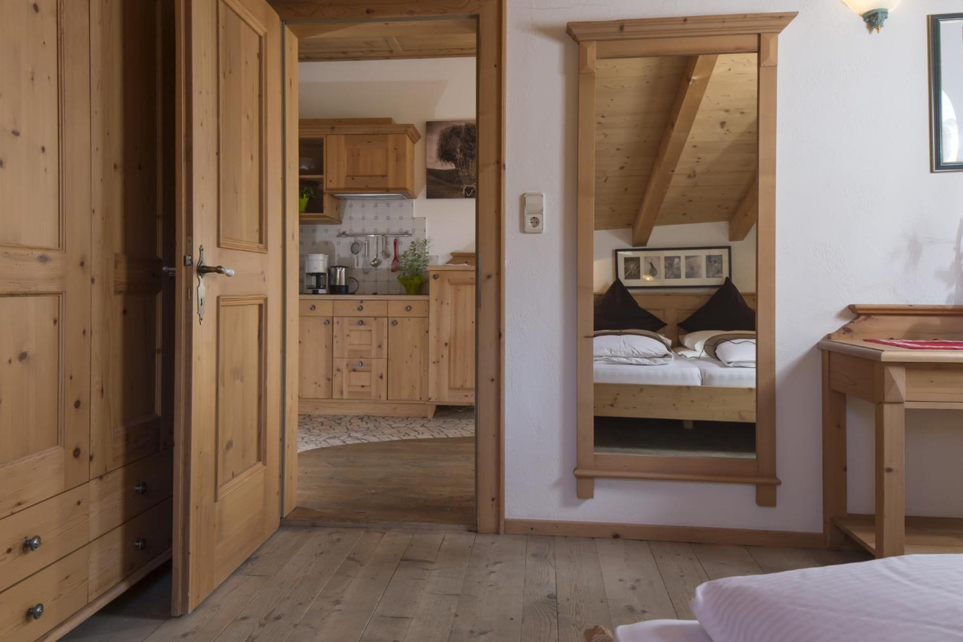 Appartement Pichler Dobbiaco Bagian luar foto