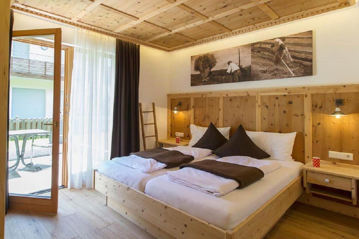 Appartement Pichler Dobbiaco Bagian luar foto